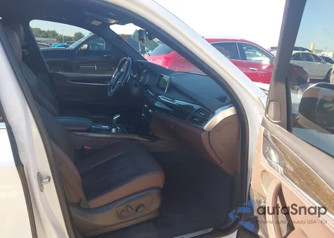 2018 BMW X5 xDrive35I from USA, damaged, VIN 5UXKR0C50J0X84878